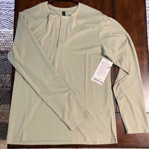 Males, long sleeve lulu lemon Henley shirt